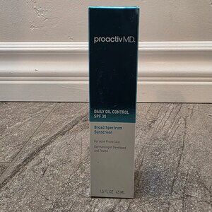 PROACTIV MD DAILY OIL CONTROL MOISTURIZER SPF 30 Sunscreen 1.5 oz  w/Box